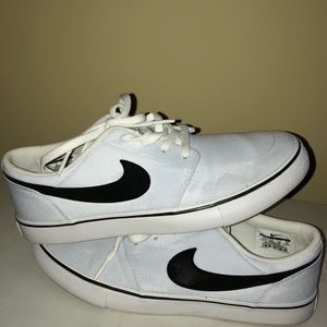 Nike SB canvas sneakers